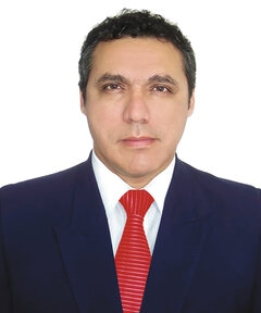 Yasser Ruben Bustamante Nuñez 14278