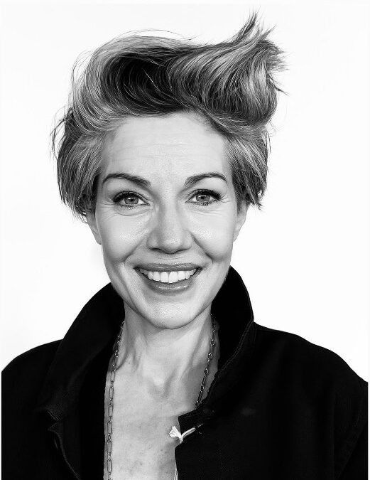 Adriana de Icaza 14337