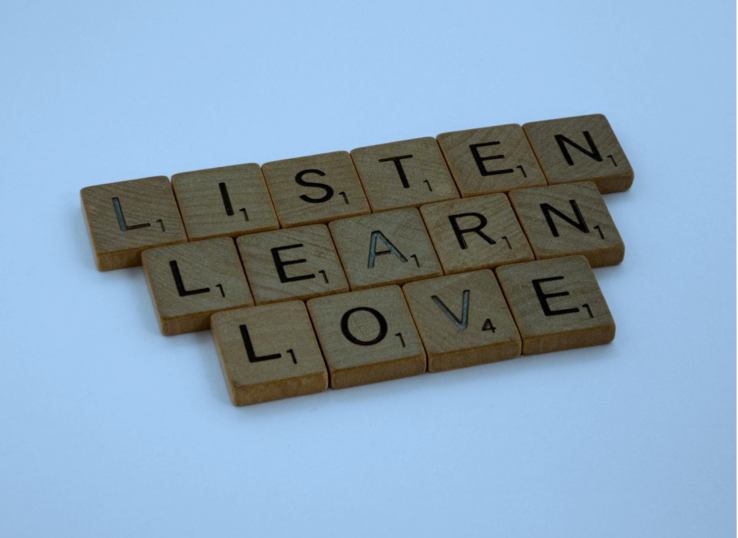 Escucha activa y presencia: la base del cambio consciente by RimaPalVal